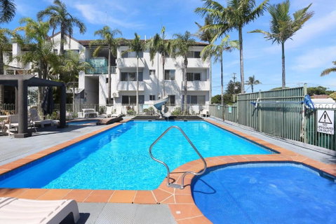 Resort Style Holiday - Port Augusta Accommodation 0