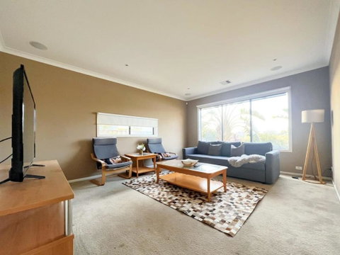 Retreat Andrew House - Port Augusta Accommodation 0