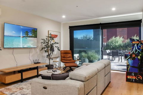 Retreat On Bellerine I Corporate Or Getaway - Port Augusta Accommodation 0