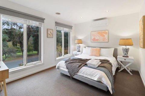 Retreat On Gairloch I Geelong River Hideaway - Port Augusta Accommodation 3