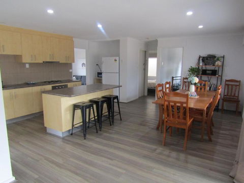 Retreat On Talbot - Port Augusta Accommodation 2