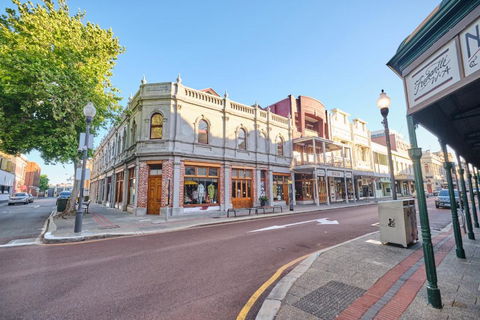 RIALTO SUITES Fremantle - Port Augusta Accommodation 0
