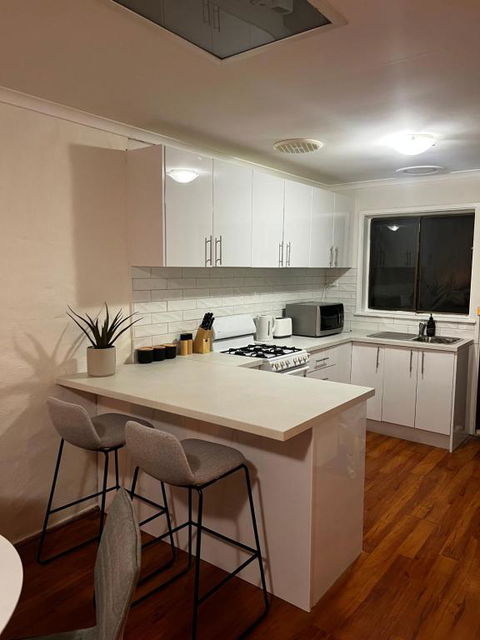 River End Unit Near Parkland - Port Augusta Accommodation 3