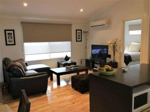 Riverside Holidays By Readyset - Port Augusta Accommodation 0