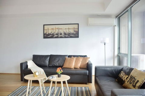 RiverView Spacious 3BR2Bath2Car WifiPoolGym Crown - Port Augusta Accommodation 0