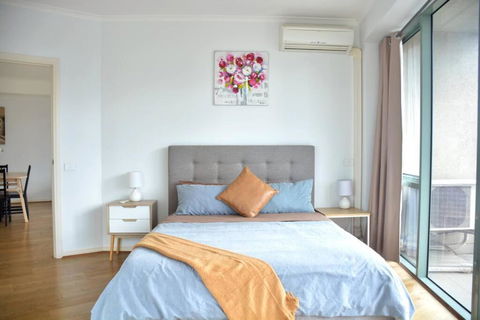 RiverView Spacious 3BR2Bath2Car WifiPoolGym Crown - Port Augusta Accommodation 1