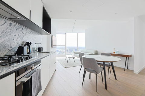 Ritz Carlton Residence & Private Amenities - Port Augusta Accommodation 0