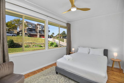 Rest And Recover With Sunsets Over The Lake - Magnesium SPA And ICE Bath - Port Augusta Accommodation 2