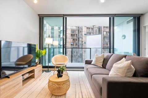 Rooftop Pool 2BR Apt At Marvel Stadium With Free Parking - Port Augusta Accommodation 1