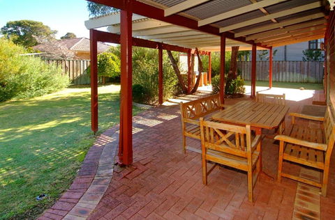 Rosewood Cottage - Port Augusta Accommodation 0