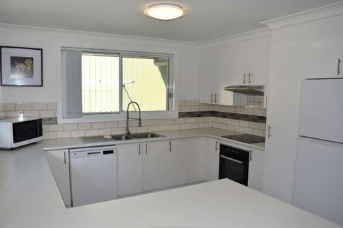 Rudder House - Port Augusta Accommodation 3