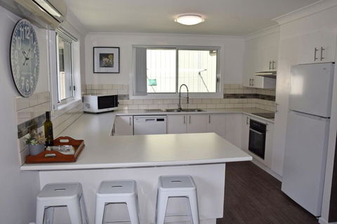 Rudder House - Port Augusta Accommodation 2