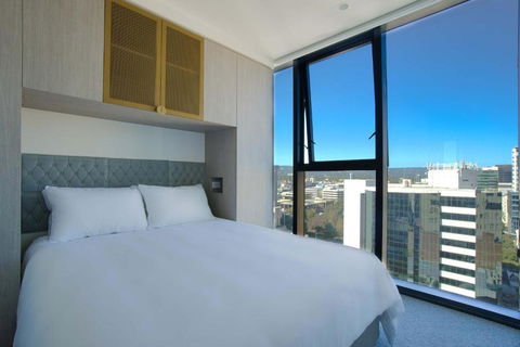 Rundle Retreat - 2BR Apartment With Stunning Views - Port Augusta Accommodation 0