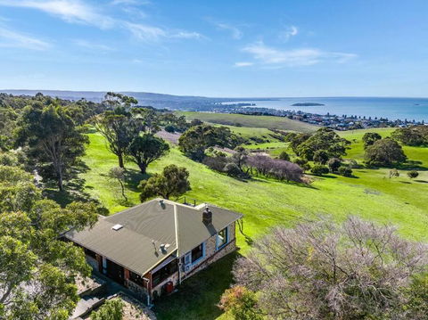 Rustic Cottage - Port Augusta Accommodation 3
