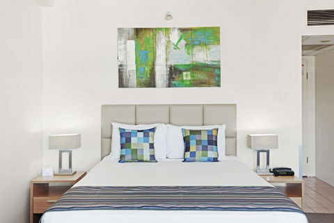Rydges Esplanade Resort Cairns - Port Augusta Accommodation 0