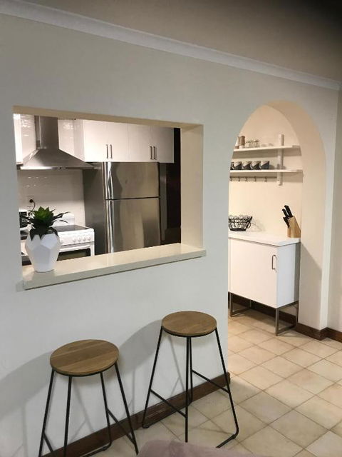 SA House - Port Augusta Accommodation 0