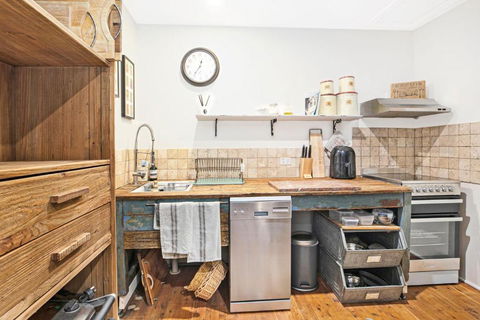 Saint Eloi Le Jardin - Port Augusta Accommodation 3
