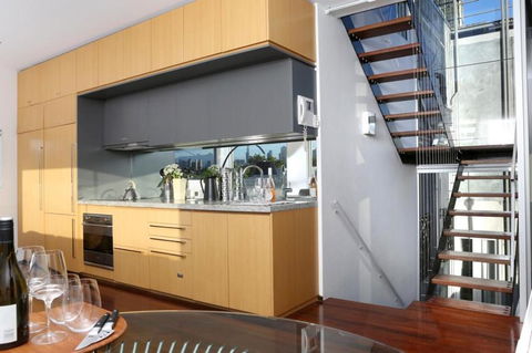 Saint George - The Townhouse - Port Augusta Accommodation 3