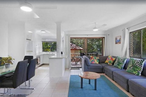 Salerno - Hosted By Burleigh Letting - Port Augusta Accommodation 0