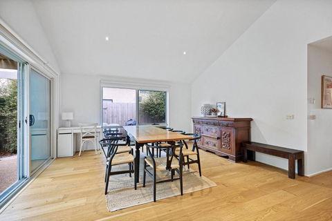 Salt Air Hideaway With Lush Backyard - Port Augusta Accommodation 0
