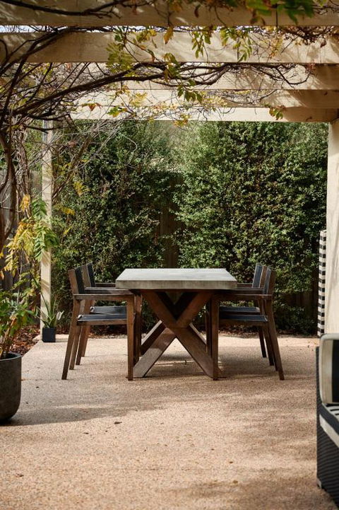 Salt Air Hideaway With Lush Backyard - Port Augusta Accommodation 1
