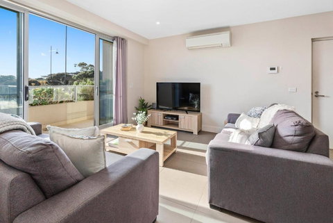 Salt Five Apartment Sorrento - Main Street Location - Port Augusta Accommodation 1