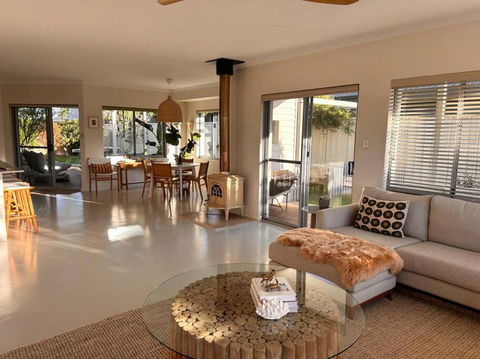 Salt - Port Augusta Accommodation 0