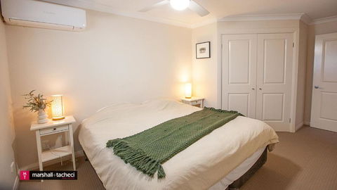 Salt Water Villa Bermagui Four Bedroom Central Location With Wifi - Port Augusta Accommodation 2