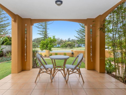 Salty Kisses On Marine Parade - Port Augusta Accommodation 0