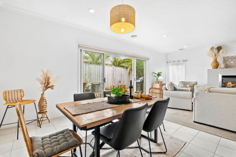 Salty Sage Beach House - Port Augusta Accommodation 2
