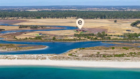 Samphire Chalet Tuart - Port Augusta Accommodation 1