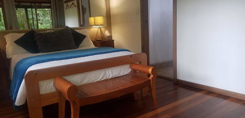 Samurai Beach Bungalows - Port Stephens YHA - Port Augusta Accommodation 1