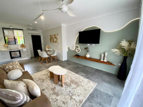 San Antone Luxury In The CBD - Port Augusta Accommodation 0