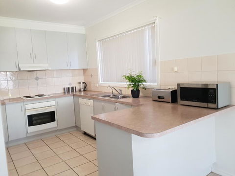 SAN Mateo - Port Augusta Accommodation 3