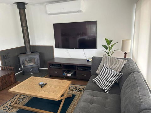 Sanctuary On Toagara With Spa And Heated Pool - Port Augusta Accommodation 2