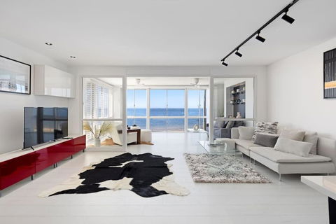 Scarborough Waterfront Penthouse Unit - Port Augusta Accommodation 0