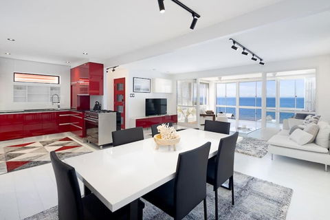 Scarborough Waterfront Penthouse Unit - Port Augusta Accommodation 2