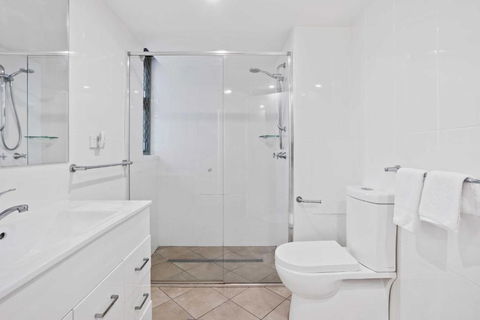 Sandown - Hosted By Burleigh Letting - Port Augusta Accommodation 1