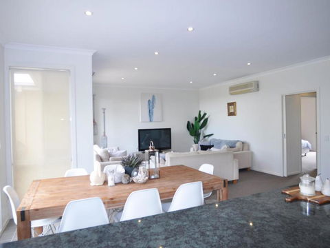 Sandpiper 3 - Close To Town And Beach - Port Augusta Accommodation 0