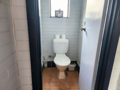 Sands Beach House - Port Augusta Accommodation 3