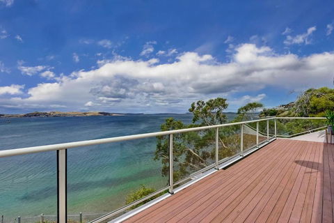 Sandy Bay Beachfront Oasis Direct Beach Access - Port Augusta Accommodation 1