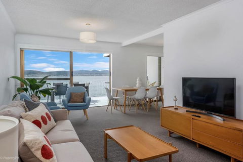 Sandy Bay Waterfront - Port Augusta Accommodation 2