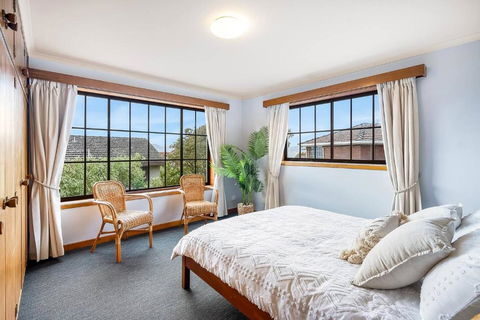 Sandy On The Hill - Port Augusta Accommodation 1