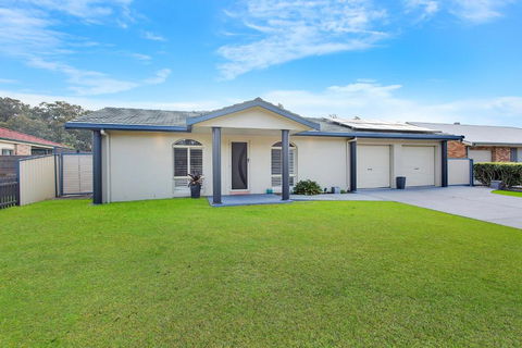 Sandy Shores - 5 Marlin Circuit Hat Head - Port Augusta Accommodation 0