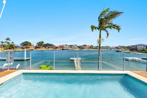 Sandy Shores - Absolute Waterfront & Swimming Pool - Port Augusta Accommodation 0
