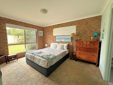 Sandy Surfer - Tweed Coast Holidays - Port Augusta Accommodation 0