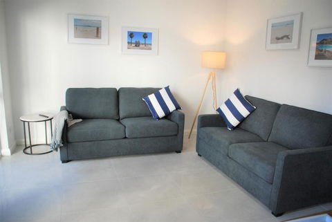Scarborough Apartment - Port Augusta Accommodation 2