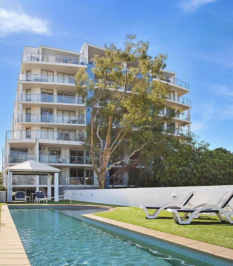 Scarborough Beach Resort Brisbane - Port Augusta Accommodation 0