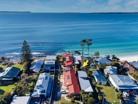 Scarborough Hyams Beach - Port Augusta Accommodation 2