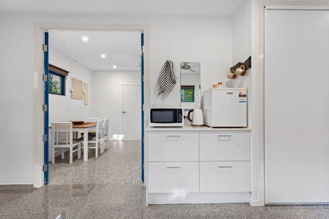 Scarborough Beach Break Holidays - Unit 5 - Port Augusta Accommodation 3